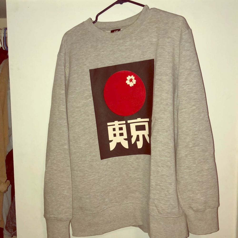 H&M sweater